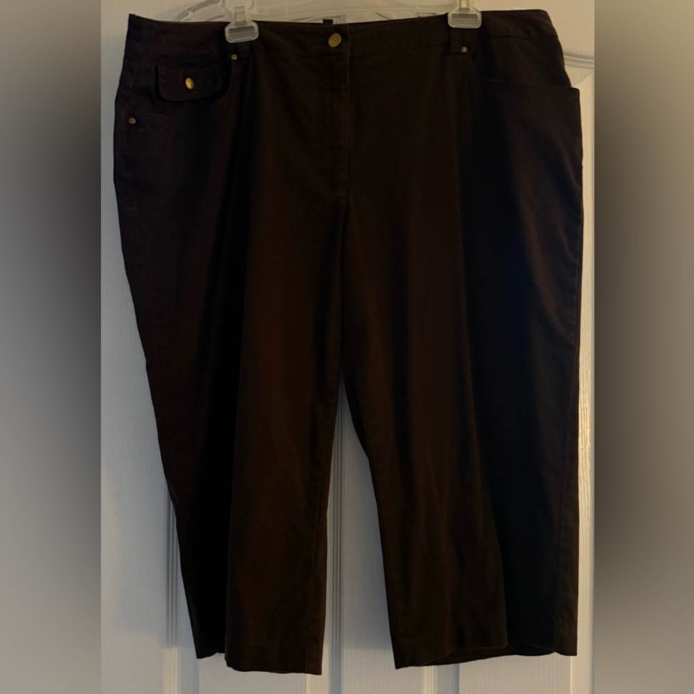 Jones New York Brown Capris